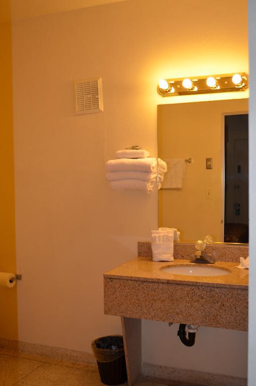 Indio Holiday Motel חדר תמונה