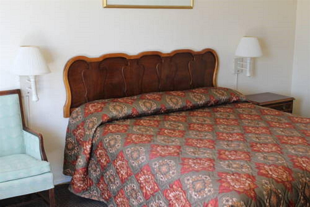 Indio Holiday Motel מראה חיצוני תמונה