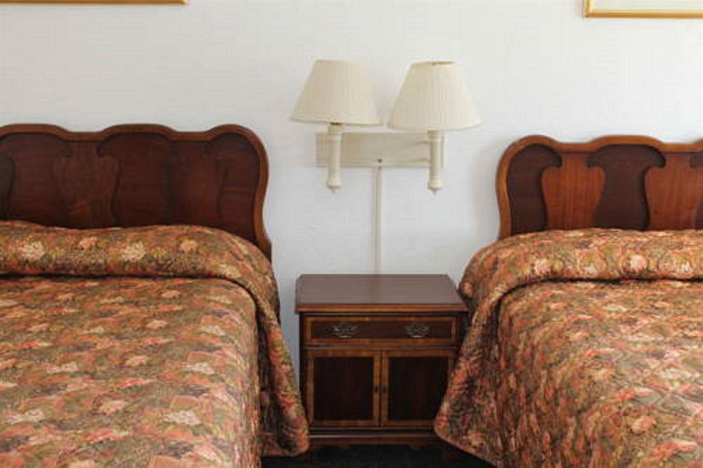 Indio Holiday Motel מראה חיצוני תמונה